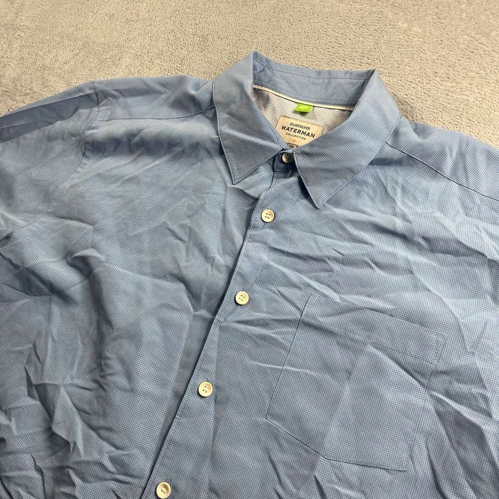 Quiksilver Shirt‎ Mens Medium Blue Waterman Camp Button Up Comfort Fit Beach